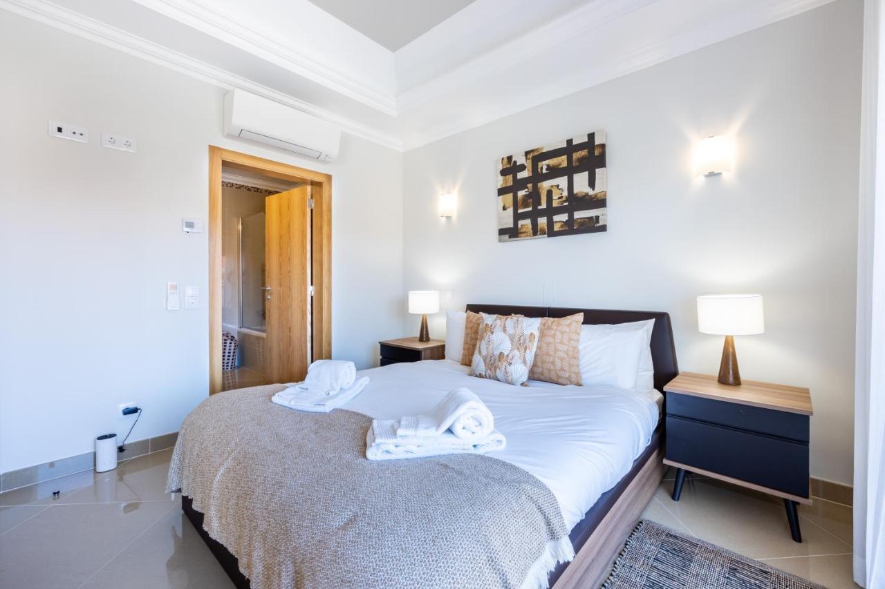 Casa Malhotra at Boa Vista Golf Resort, Bayview Village Holiday home